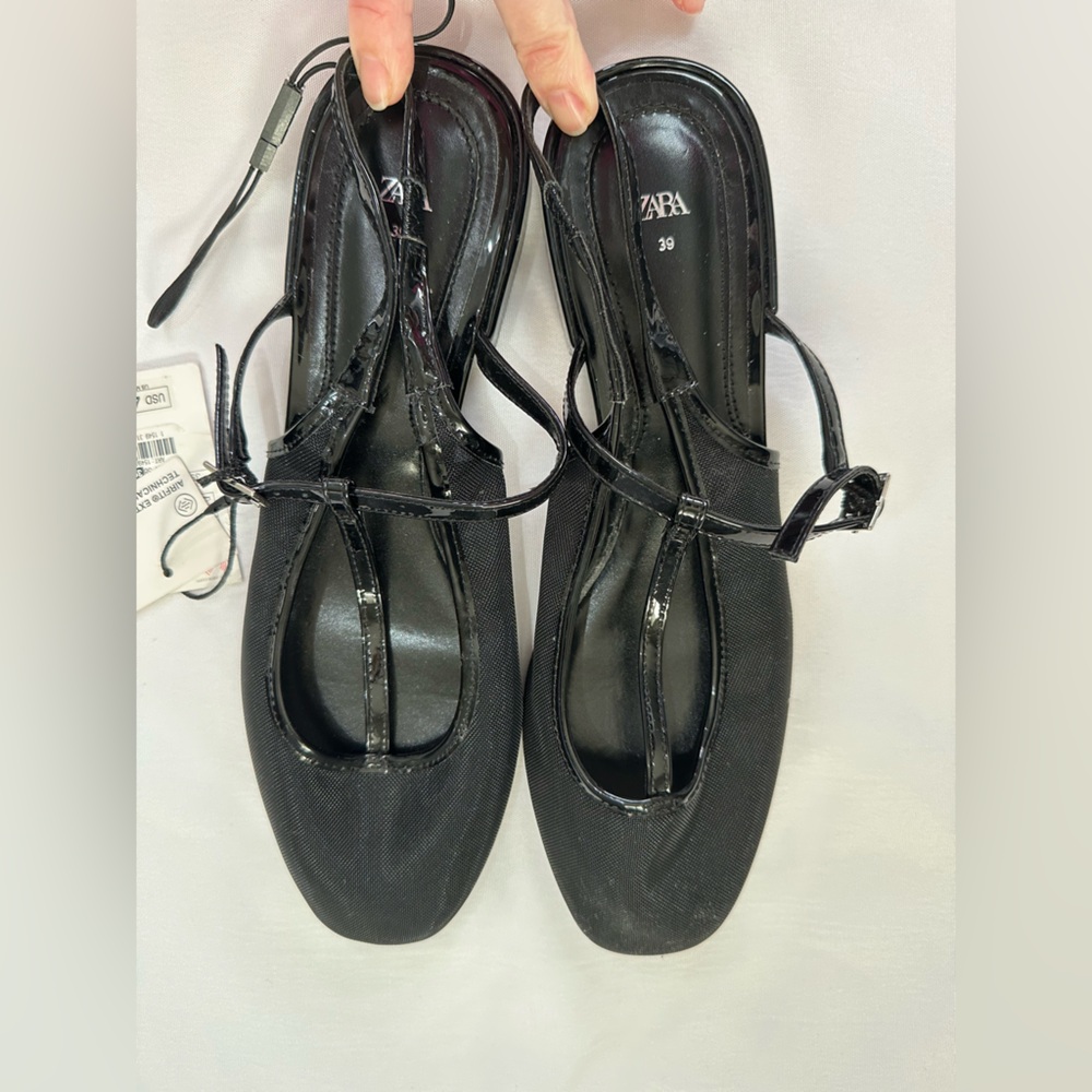 Zara Mary Jane Black Mesh and Patent Slingback Flats Blogger Favorite Size 8 - Picture 3 of 8